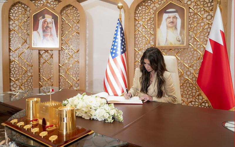 Flugzeug am Flughafen Manama